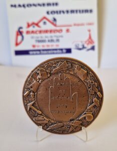 MEDAILLE DE BRONZE CHAMBRE DES METIERS DES YVELINES MACONNERIE COUVERTURE BACEIREDO ABLIS